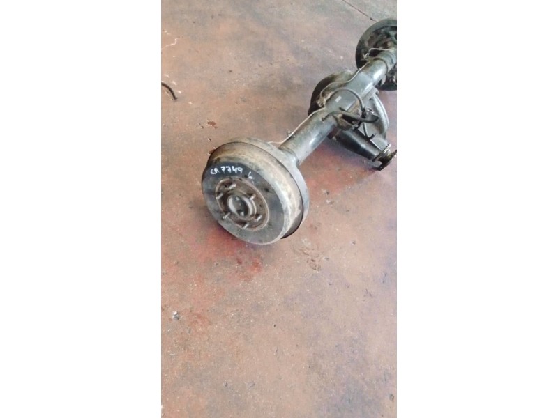 Recambio de puente trasero para nissan patrol iii/2 hardtop (k260) 2.8 td referencia OEM IAM TAMBOR  