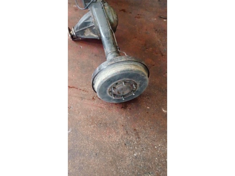 Recambio de puente trasero para nissan patrol iii/2 hardtop (k260) 2.8 td referencia OEM IAM TAMBOR  