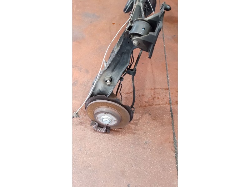 Recambio de puente trasero para peugeot partner furgoneta/monovolumen 1.6 hdi / bluehdi 75 referencia OEM IAM  DISCO/ABS 