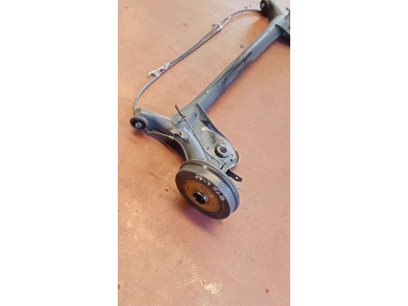 Recambio de puente trasero para toyota aygo (_b4_) 1.0 (kgb40) referencia OEM IAM TAMBOR/ABS  