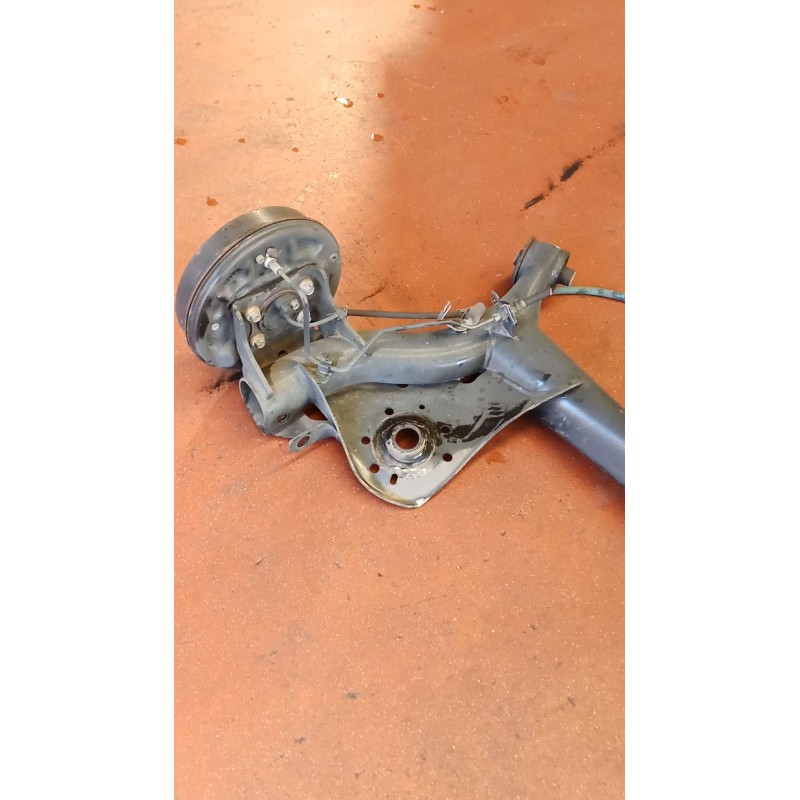 Recambio de puente trasero para toyota aygo (_b4_) 1.0 (kgb40) referencia OEM IAM TAMBOR/ABS  
