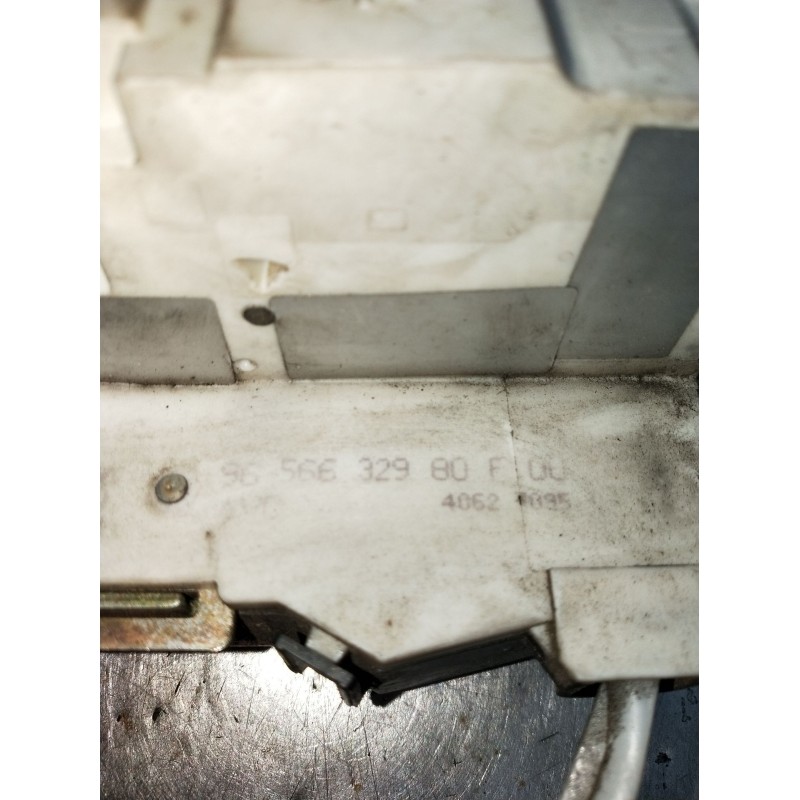 Recambio de motor cierre centralizado delantero derecho para peugeot 407 (6d_) 1.8 (6d6fzb) referencia OEM IAM 9656632980 4P 200
