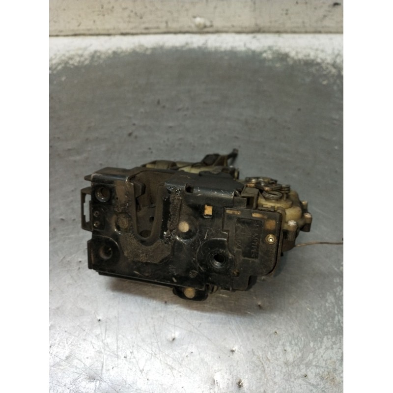 Recambio de motor cierre centralizado delantero derecho para seat leon (1m1) 1.9 tdi referencia OEM IAM 3B1837016BQ 5P 1999