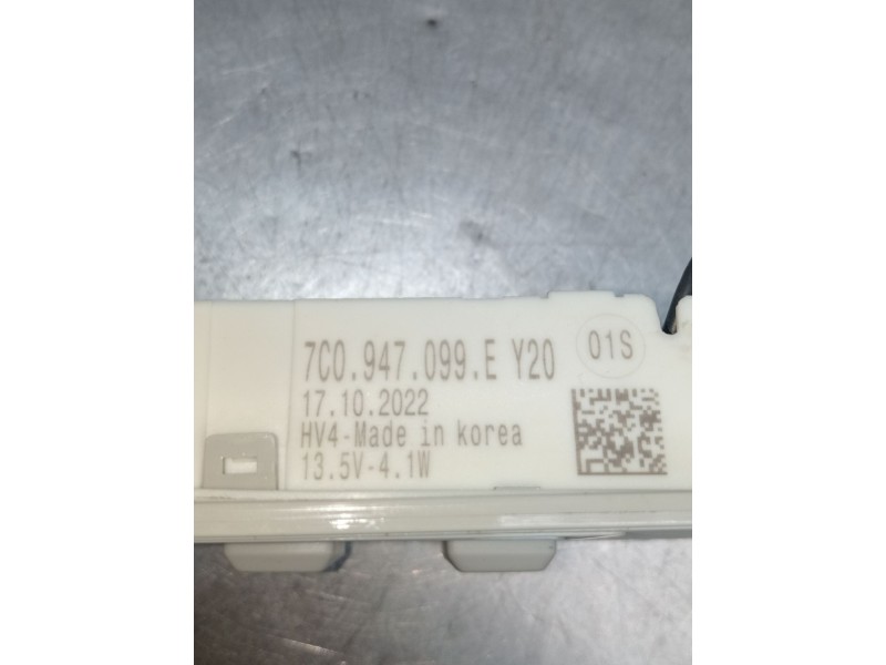 Recambio de luz interior para volkswagen crafter caja/chasis (sz_) 2.0 tdi referencia OEM IAM 7C0947099E  2022