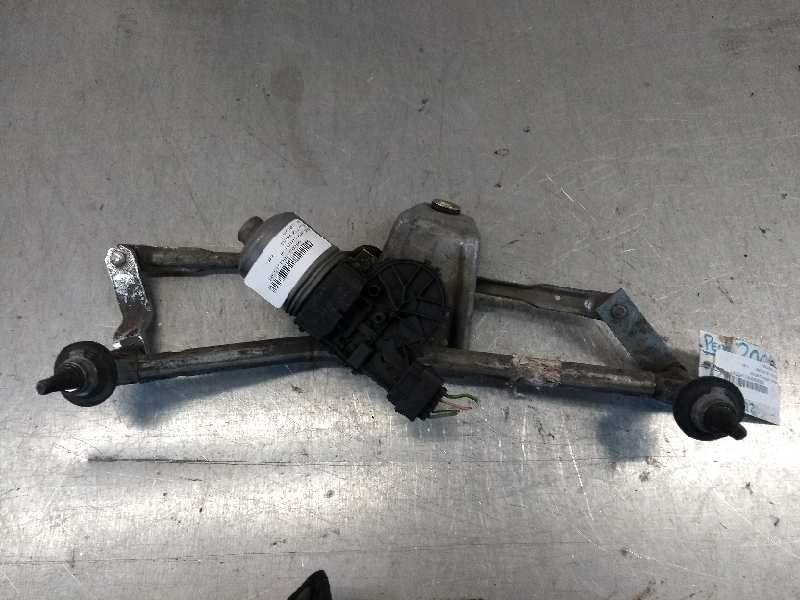 Recambio de motor limpia delantero para peugeot 206 berlina referencia OEM IAM 0390241523 3397020578 