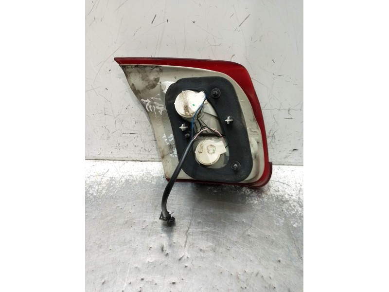 Recambio de piloto trasero derecho para saab 9-3 cabrio 2.0 cat referencia OEM IAM   2002