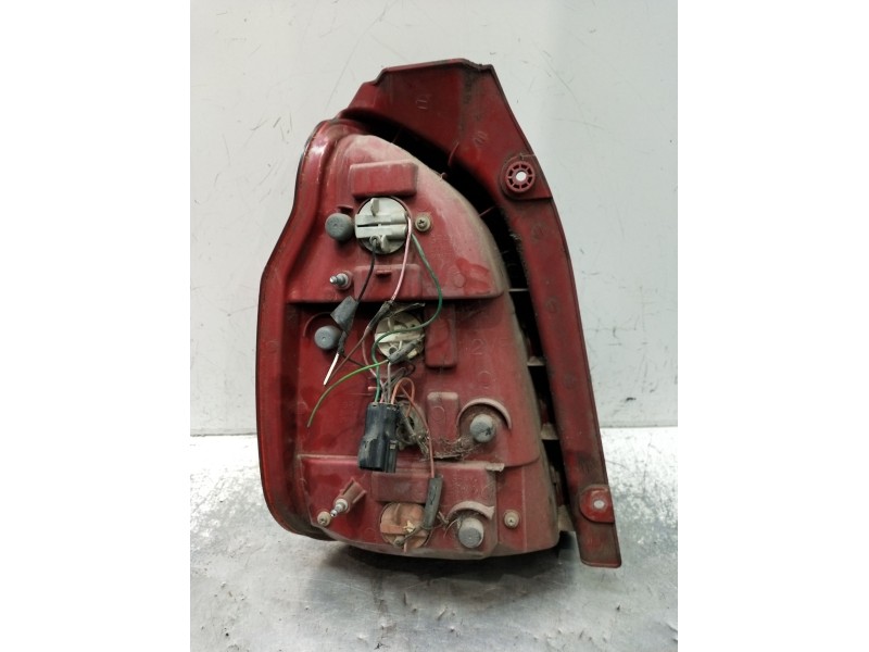 Recambio de piloto trasero derecho para hyundai terracan (hp) 2.9 crdi 4wd referencia OEM IAM   2004