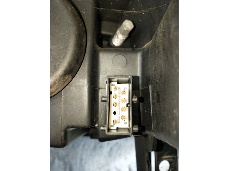 Recambio de faro derecho para peugeot 407 (6d_) 1.8 (6d6fzb) referencia OEM IAM   2004