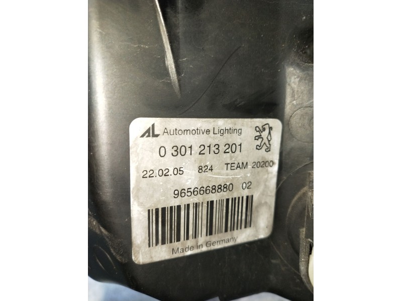 Recambio de faro izquierdo para peugeot 407 (6d_) 1.8 (6d6fzb) referencia OEM IAM 0301213201 9656668880 2004