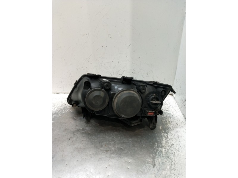 Recambio de faro derecho para saab 9-3 cabrio 2.0 cat referencia OEM IAM 00829000 XENON 2002