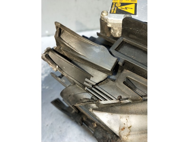 Recambio de faro izquierdo para saab 9-3 cabrio 2.0 cat referencia OEM IAM 00829000 VER FOTOS XENON 2002
