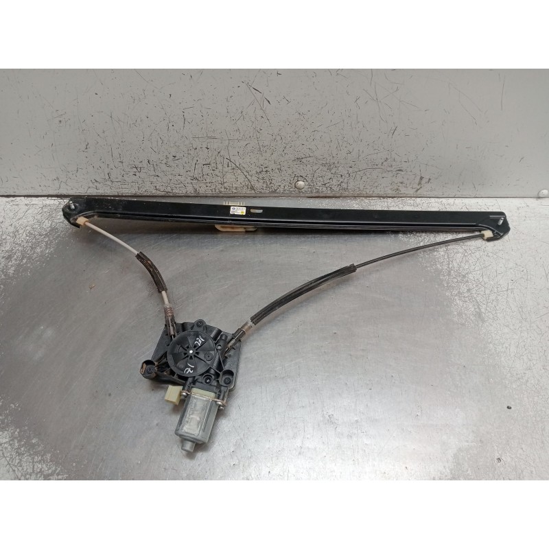 Recambio de elevalunas delantero izquierdo para volkswagen crafter caja/chasis (sz_) 2.0 tdi referencia OEM IAM 7C0837461A  2022