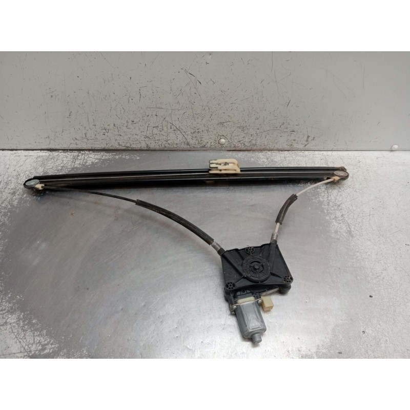 Recambio de elevalunas delantero izquierdo para volkswagen crafter caja/chasis (sz_) 2.0 tdi referencia OEM IAM 7C0837461A  2022