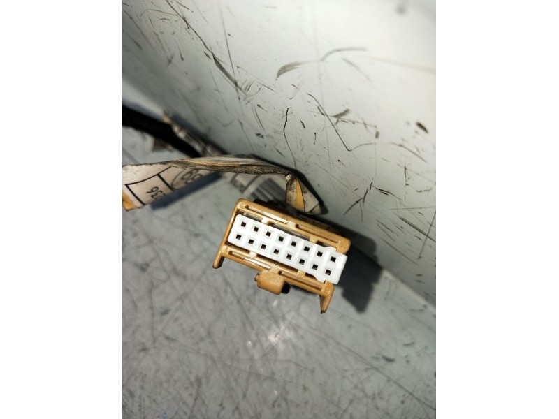 Recambio de retrovisor izquierdo para audi a2 (8z0) 1.4 tdi referencia OEM IAM  ELÉCTRICO 2000