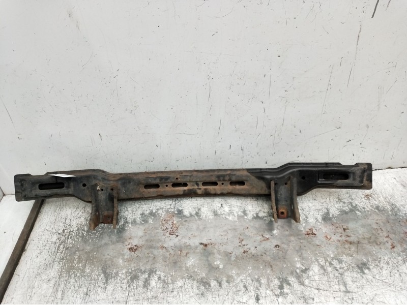 Recambio de refuerzo paragolpes delantero para hyundai terracan (hp) 2.9 crdi 4wd referencia OEM IAM   2004