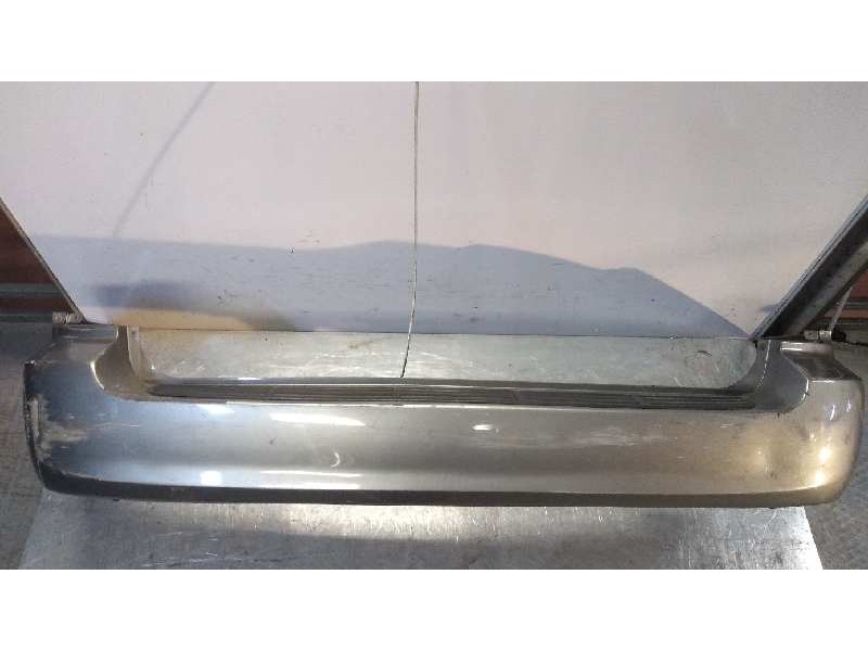 Recambio de paragolpes trasero para kia carnival ii 2.9 crdi cat referencia OEM IAM   