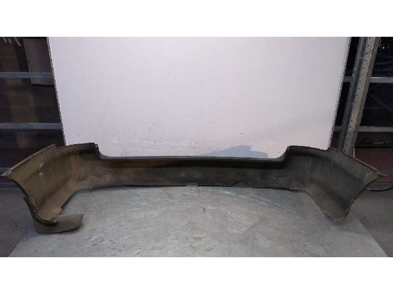 Recambio de paragolpes trasero para kia carnival 2.9 turbodiesel cat referencia OEM IAM   