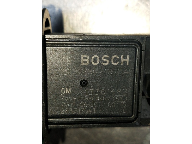 Recambio de caudalimetro para opel astra j (p10) 1.4 turbo (68) referencia OEM IAM 0280218254 13301682 283717541 2010
