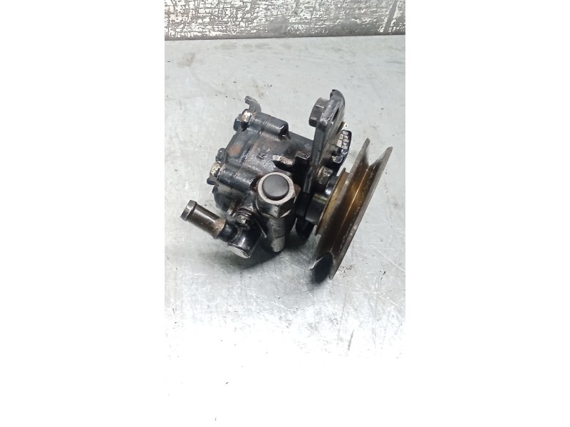 Recambio de bomba direccion para nissan patrol iii/2 hardtop (k260) 2.8 td referencia OEM IAM   87