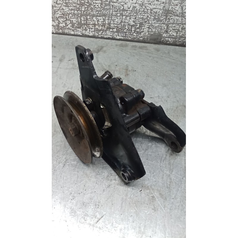 Recambio de bomba direccion para nissan patrol iii/2 hardtop (k260) 2.8 td referencia OEM IAM   87