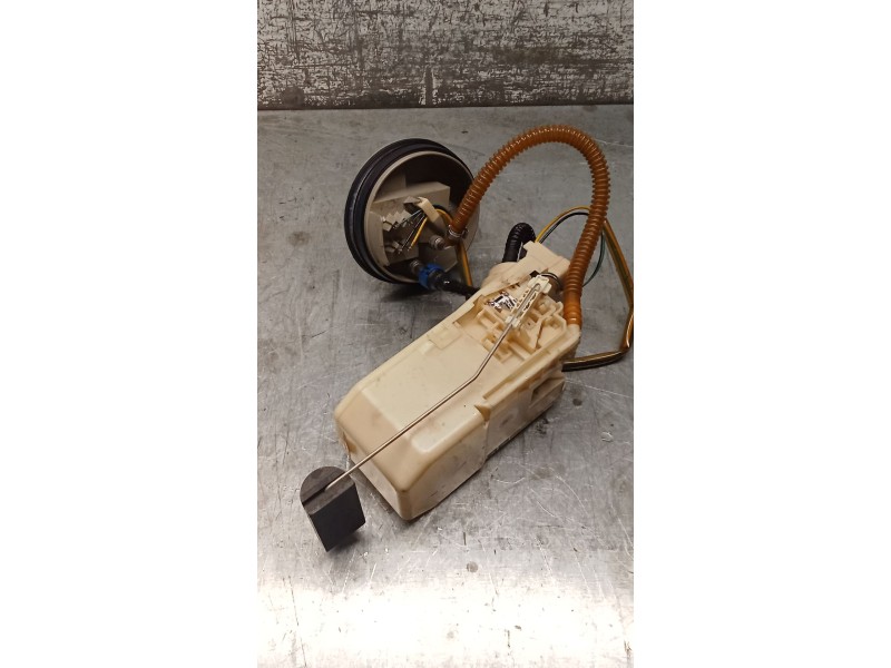 Recambio de bomba combustible para nissan primera hatchback (p11) 1.6 16v referencia OEM IAM 172782J900  99