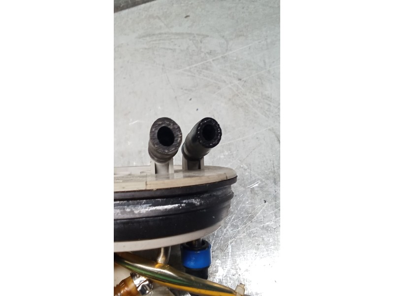 Recambio de bomba combustible para nissan primera hatchback (p11) 1.6 16v referencia OEM IAM 172782J900  99