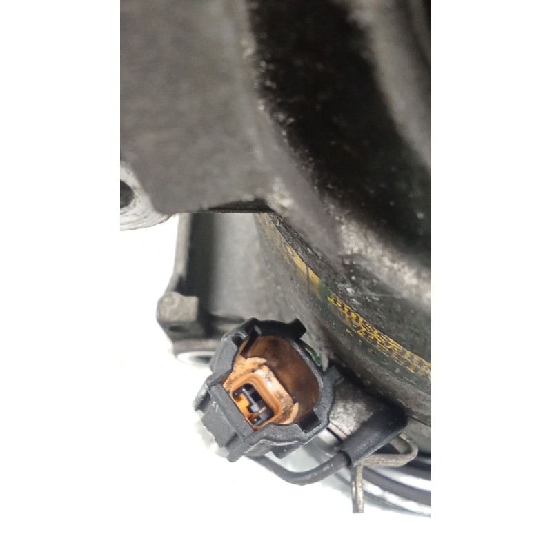 Recambio de compresor aire acondicionado para nissan primera hatchback (p11) 1.6 16v referencia OEM IAM 926009F501 2J55145010 99