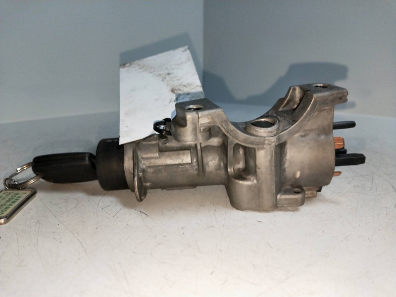 Recambio de conmutador de arranque para skoda praktik 1.4 tdi referencia OEM IAM 4B0905851C  