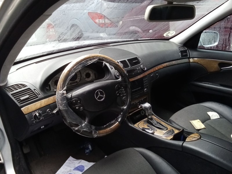 mercedes-benz clase e (w211) del año 2006