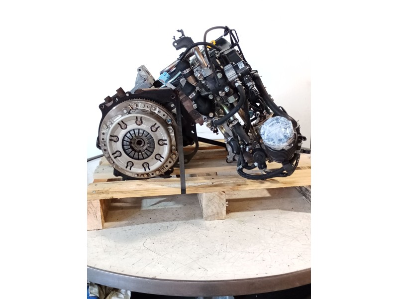 Recambio de motor completo para nissan primera hatchback (p11) 1.6 16v referencia OEM IAM QG16  0160300