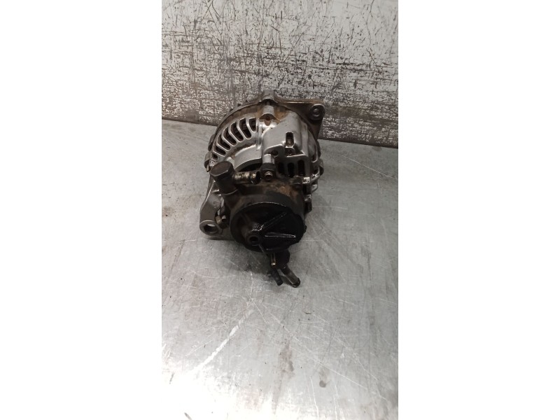 Recambio de alternador para nissan patrol iii/2 hardtop (k260) 2.8 td referencia OEM IAM 2310022J10 A3T03099 87