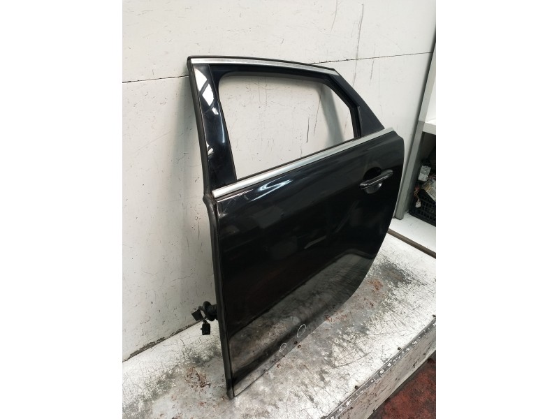 Recambio de puerta trasera izquierda para jaguar xj luxury referencia OEM IAM VER FOTOS 5P 2009