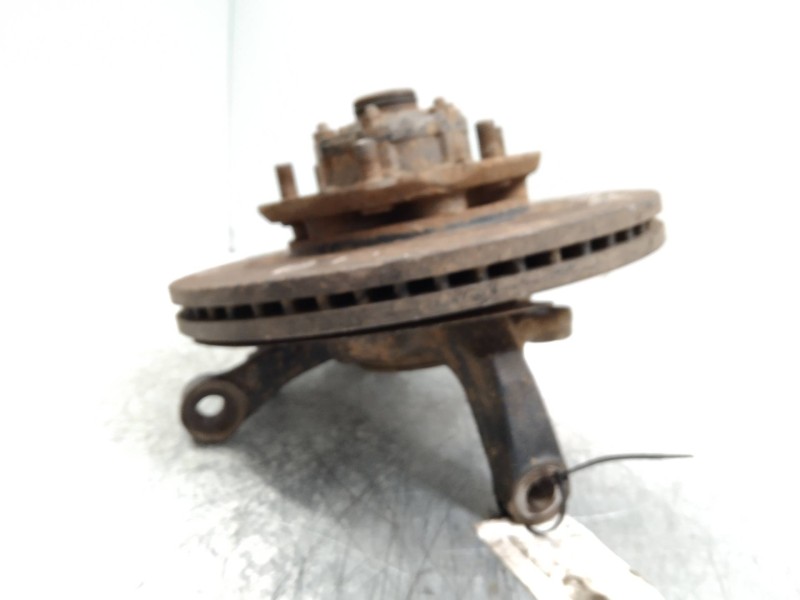 Recambio de mangueta delantera derecha para nissan pick-up (d22) 2.5 turbodiesel referencia OEM IAM   