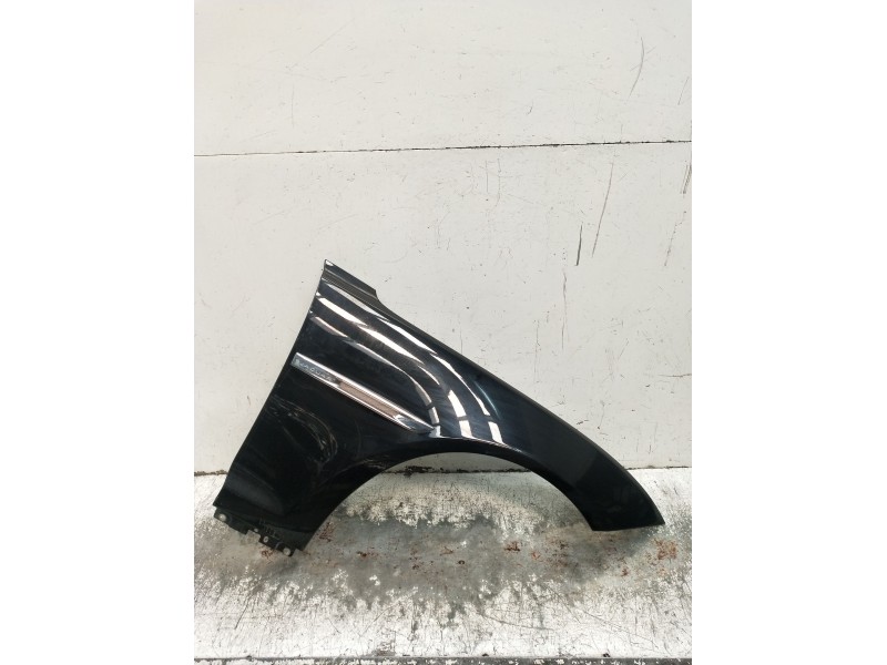 Recambio de aleta delantera derecha para jaguar xj luxury referencia OEM IAM   2009