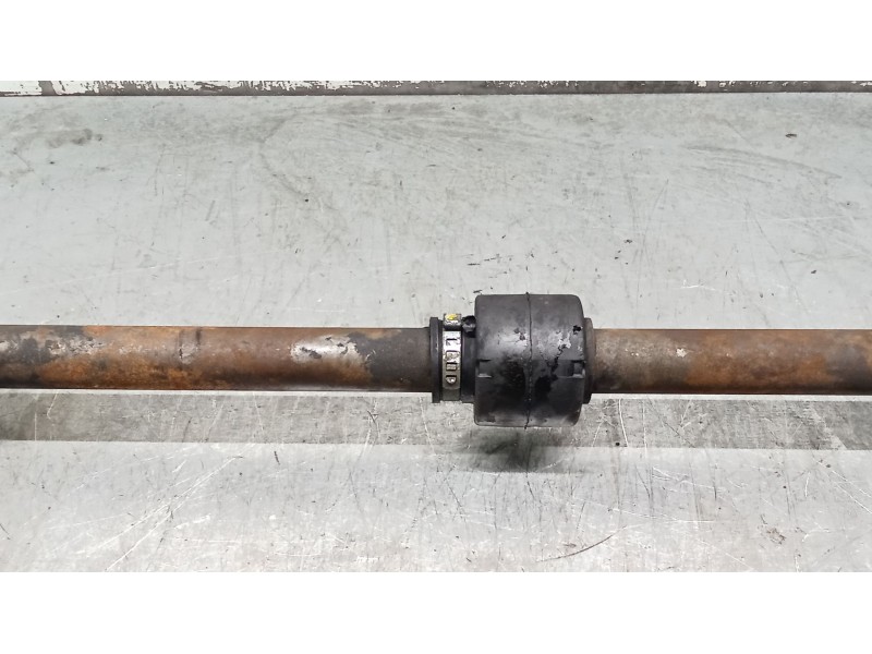 Recambio de transmision delantera derecha para nissan primera hatchback (p11) 1.6 16v referencia OEM IAM   99