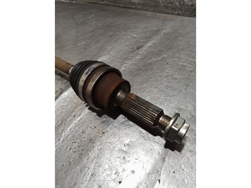 Recambio de transmision delantera izquierda para ford kuga (cbs) trend referencia OEM IAM CV614K138AA  