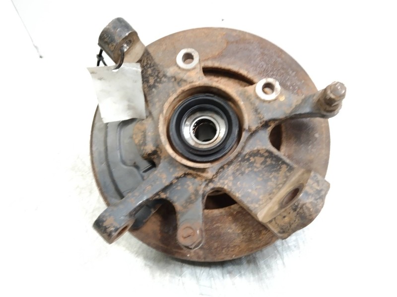 Recambio de mangueta delantera derecha para nissan pick-up (d22) 2.5 turbodiesel referencia OEM IAM   