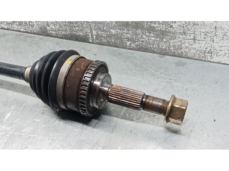 Recambio de transmision delantera izquierda para nissan primera hatchback (p11) 1.6 16v referencia OEM IAM   99