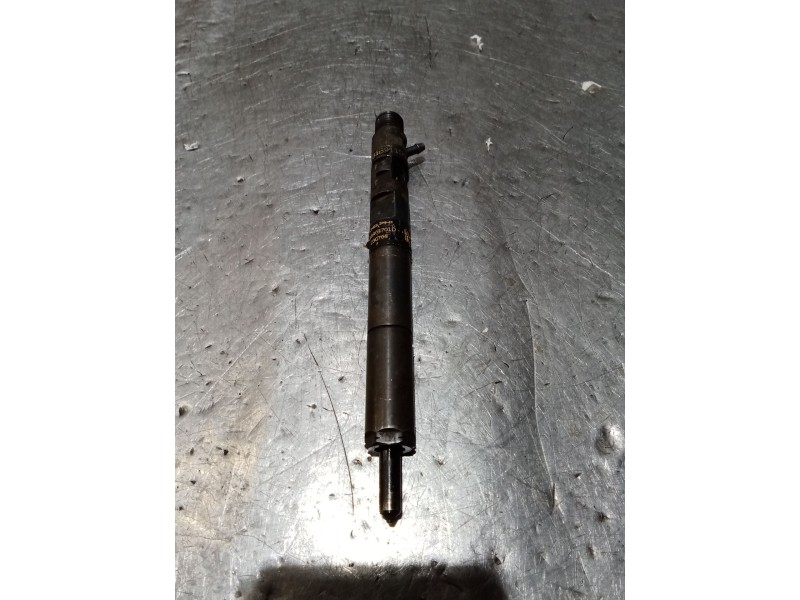 Recambio de inyector para hyundai terracan (hp) 2.9 crdi 4wd referencia OEM IAM 1022GZ21W05 EJBR03902D DELPHI