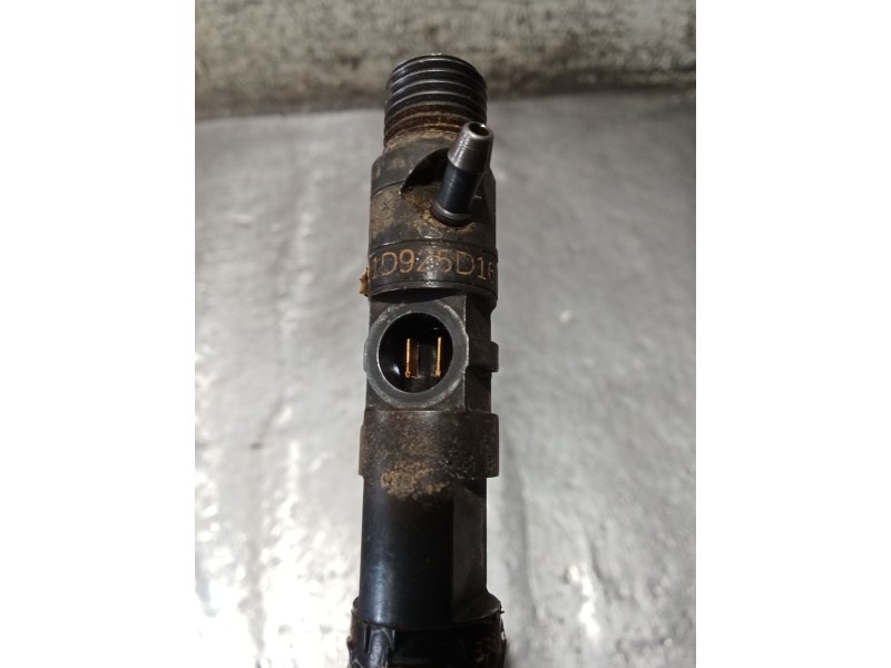 Recambio de inyector para hyundai terracan (hp) 2.9 crdi 4wd referencia OEM IAM 1022GZ21W05 EJBR03902D DELPHI