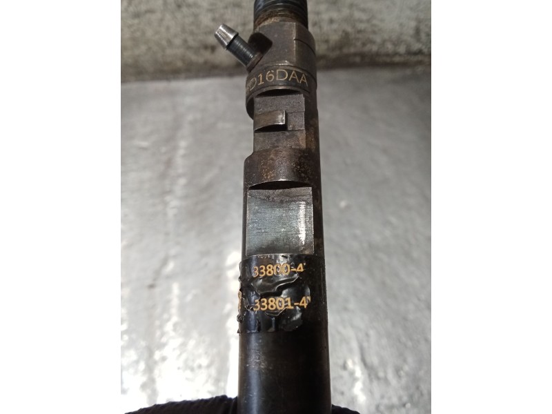 Recambio de inyector para hyundai terracan (hp) 2.9 crdi 4wd referencia OEM IAM 1022GZ21W05 EJBR03902D DELPHI