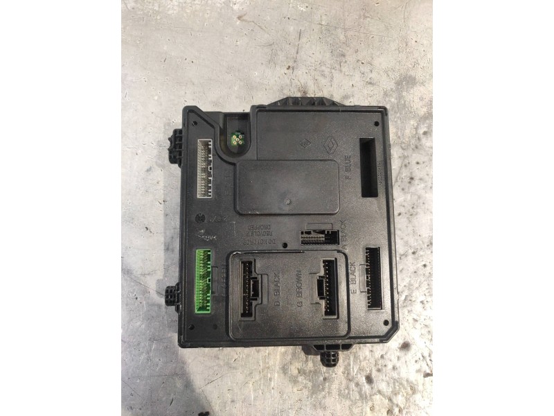 Recambio de modulo electronico para renault scenic iii authentique referencia OEM IAM 284B17882R BCMX95 S180098101