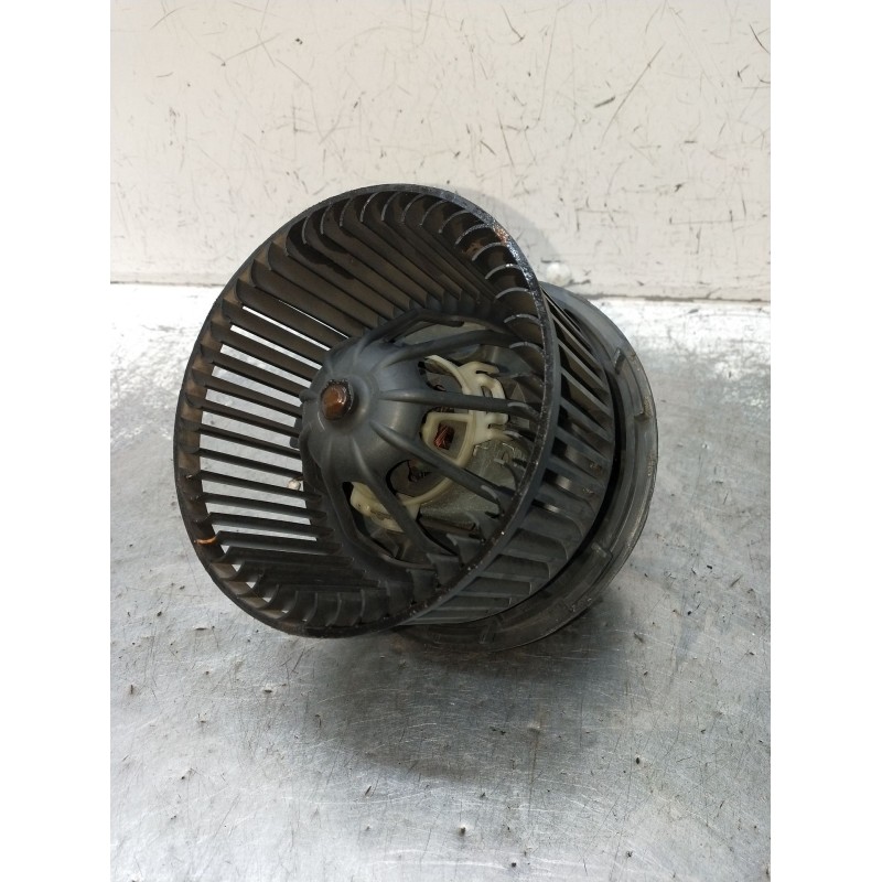 Recambio de motor calefaccion para renault megane ii coupé-cabriolet (em0/1_) 1.9 dci referencia OEM IAM GMVB84P35 NM030910G 200