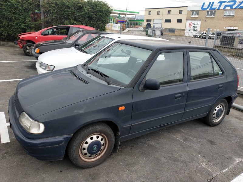 skoda felicia berlina ( 791) del año 1996