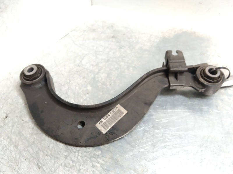Recambio de brazo suspension superior trasero izquierdo para seat leon (1p1) 2.0 tdi referencia OEM IAM   