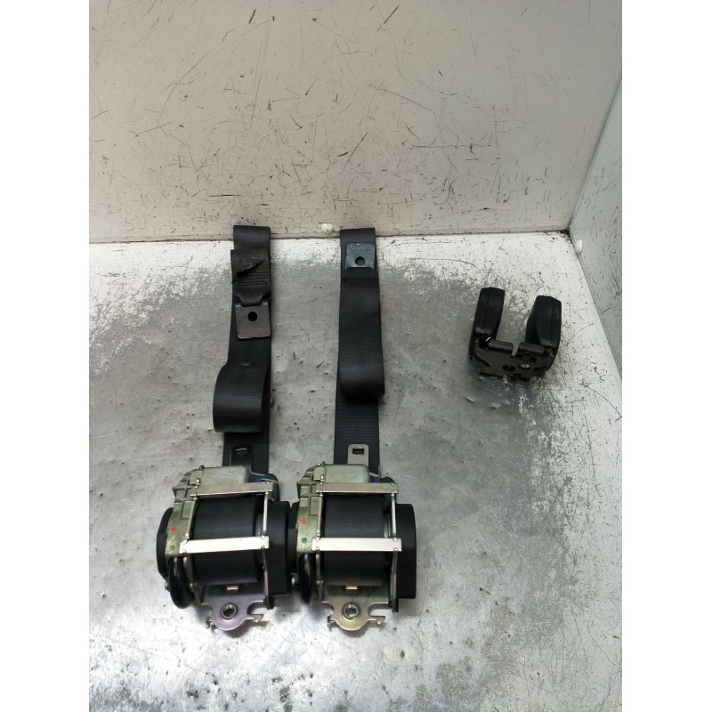 Recambio de juego cinturones trasero para renault megane ii coupé-cabriolet (em0/1_) 1.9 dci referencia OEM IAM  2P 2006