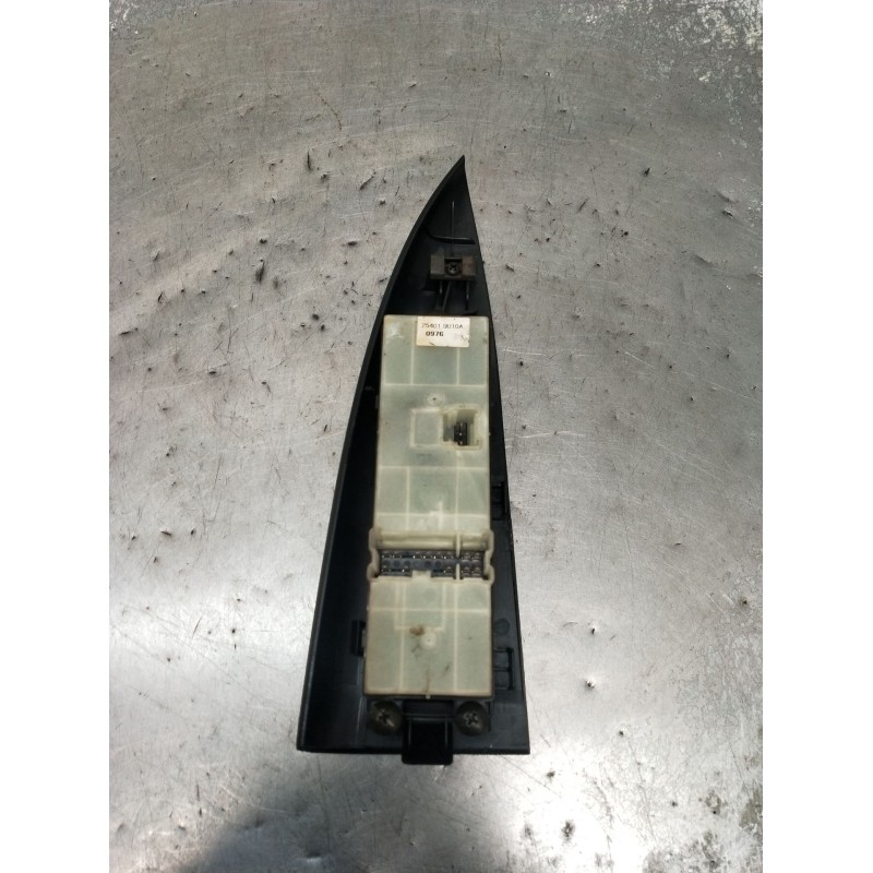 Recambio de mando elevalunas delantero izquierdo para nissan note (e11, ne11) 1.5 dci referencia OEM IAM 254019U10A 5P 2006