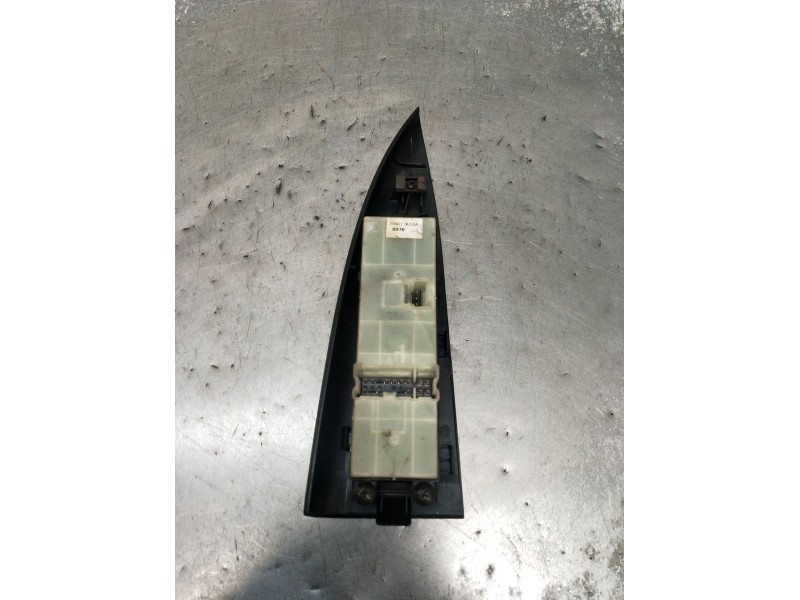 Recambio de mando elevalunas delantero izquierdo para nissan note (e11, ne11) 1.5 dci referencia OEM IAM 254019U10A 5P 2006