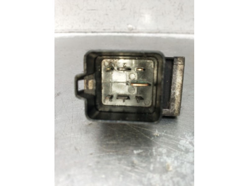 Recambio de caja precalentamiento para nissan note (e11, ne11) 1.5 dci referencia OEM IAM 7700115078  2006