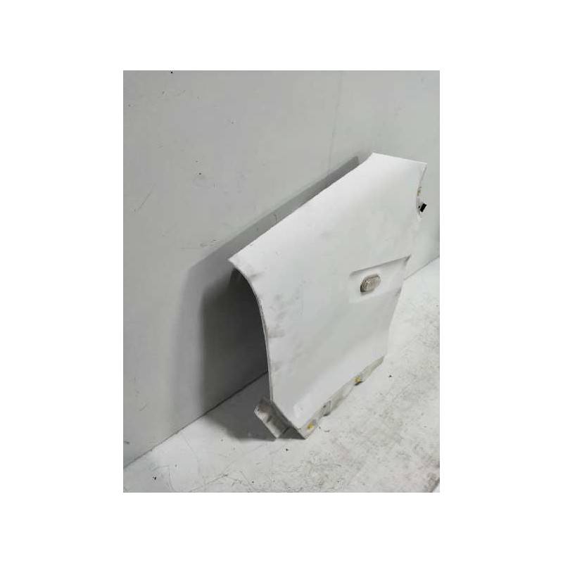 Recambio de aleta delantera izquierda para renault master ii phase 2 caja cerrada 2.5 diesel referencia OEM IAM   